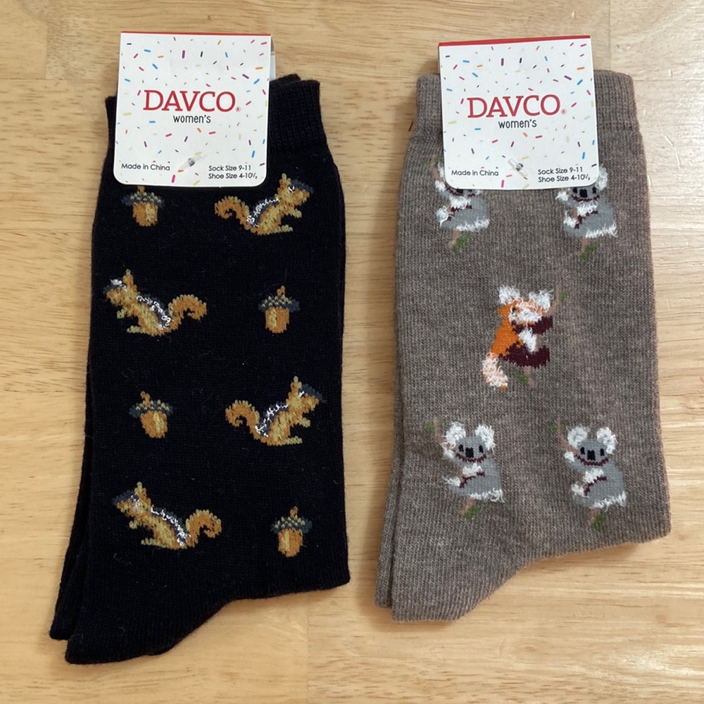 DAVCO Women’s Casual Sock Bundle Squirrel w Acorns